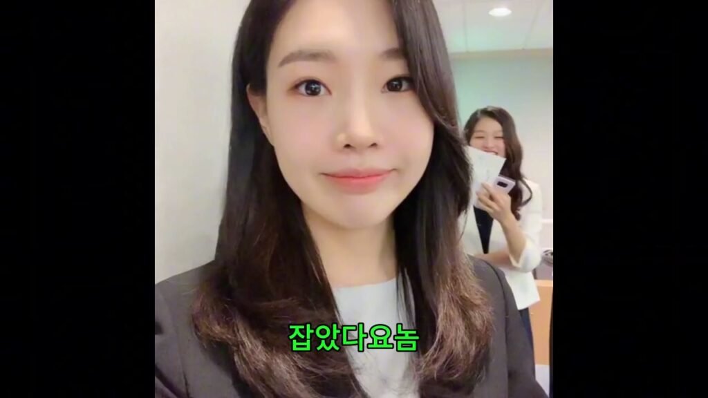 건강덕후 여의사 유튜버와 온팬을 넘나들다 딱 걸려버림
