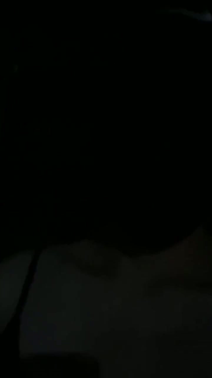 이러다 딱 걸리면 무장해제하고 싶다는 나이키녀