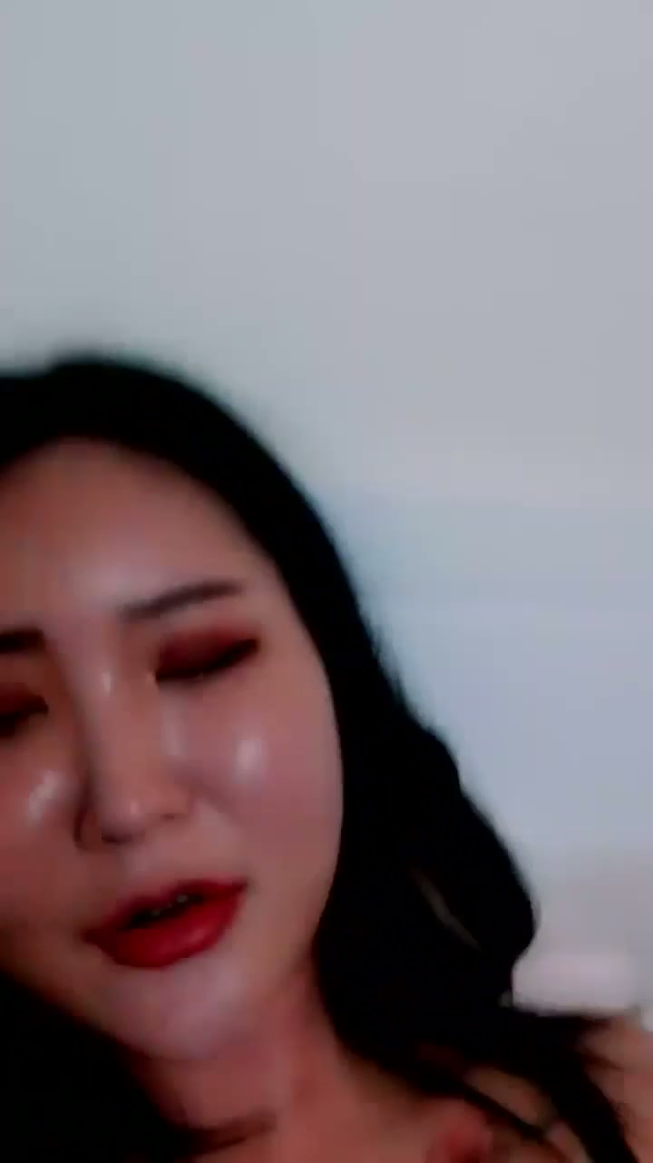 물소리 졸라 자극적이네