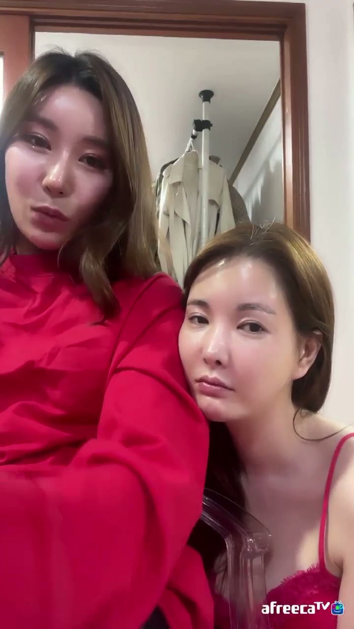 레이싱걸 이나 아프리카 술먹방중 빽보노출